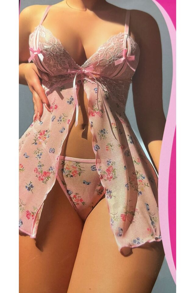 Kadın Pembe Çiçek ve Kelebek Desenli Dantel Detaylı Fantazi Gecelik Takımı